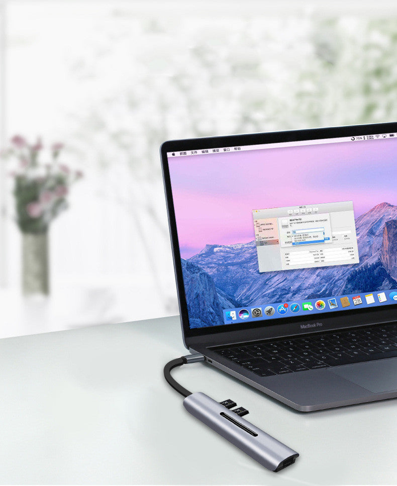 USB C HUB docking station 9 in 1 mobile computer expansion dock